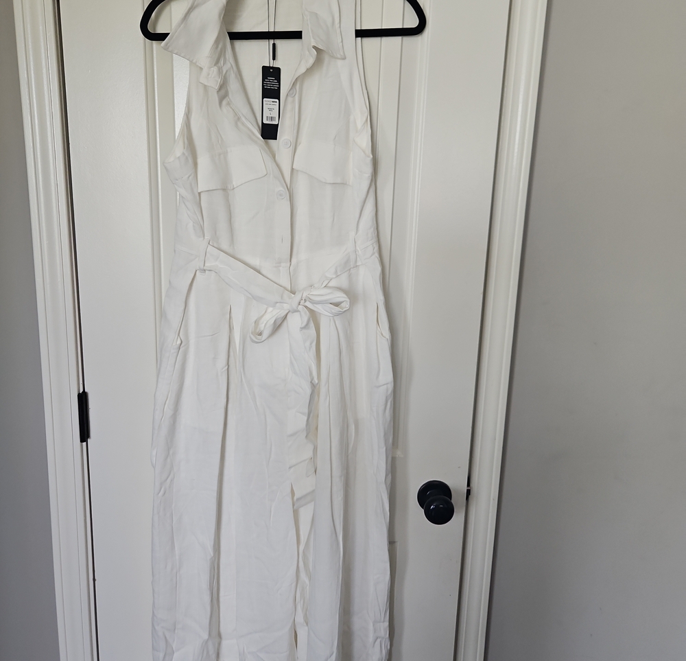 Fashion Nova White Sleeveless Shirt Jumpsuit with Self-Tie Waist
